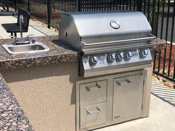 2348 W Pinedale Ave #4