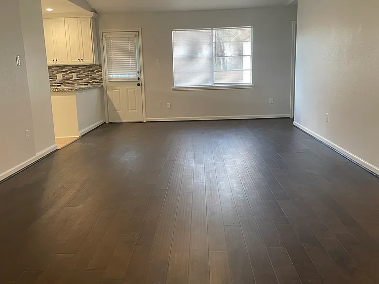 3422 Rustling Pines St — Photo 11