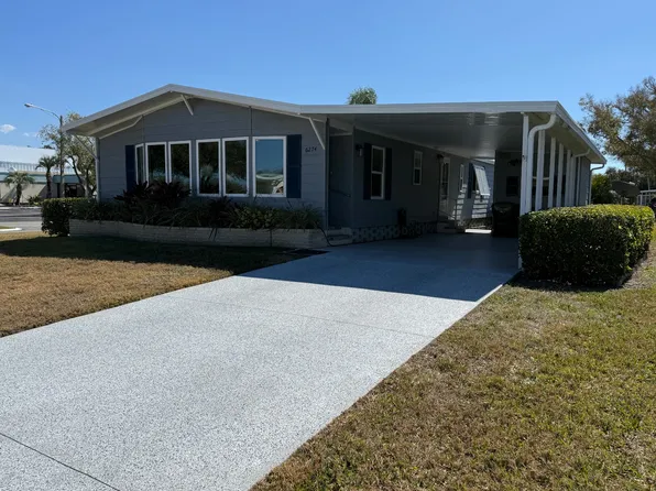 6274 Chalgrove Cir, Sarasota, FL 34241