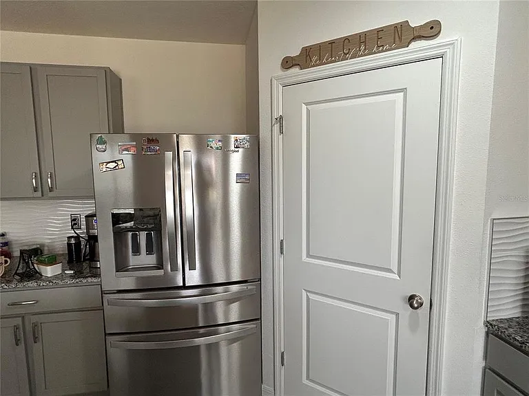 17630 Canopy Pl — Photo 5