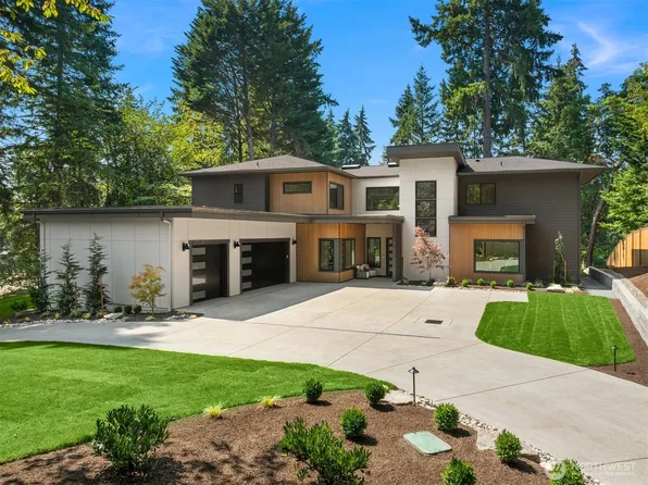 2009 102nd Place SE, Bellevue, WA 98004