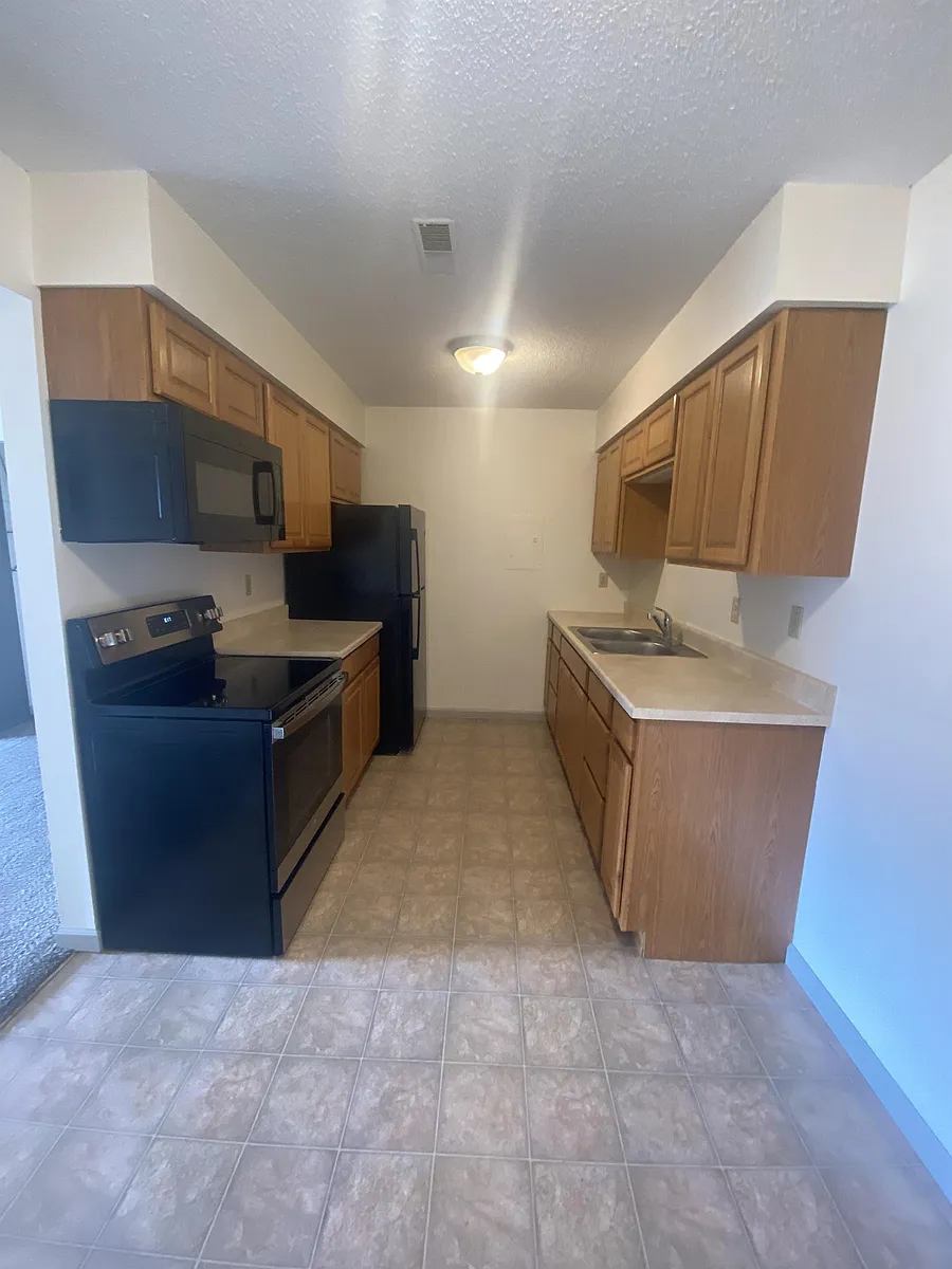 Building Photo - 3728 W 9th St #2