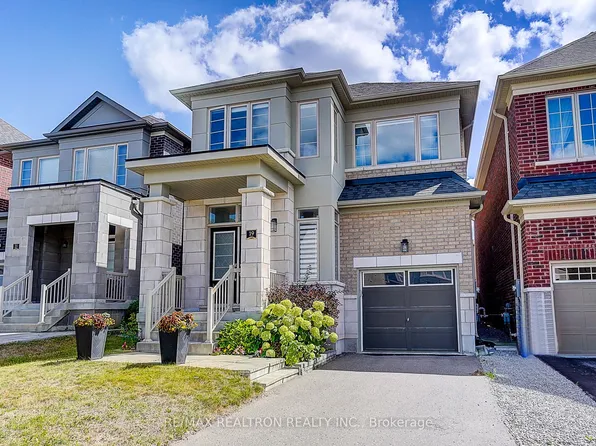 19 Falconridge Ter, East Gwillimbury, ON L9N 0R2