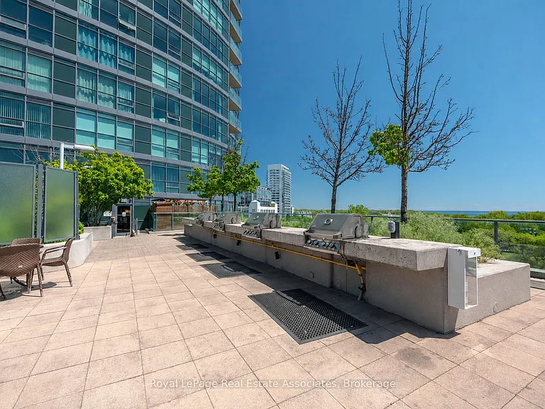 215 Fort York Blvd #2411 — Photo 2