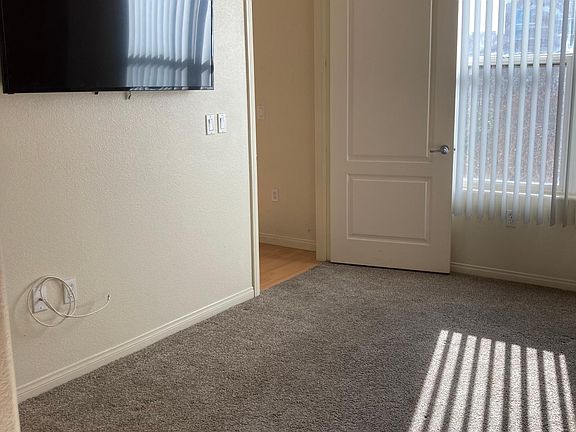 4th image of 44 E Serene Ave Unit 303