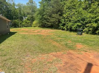 204 Buncombe St, Greer, SC 29650