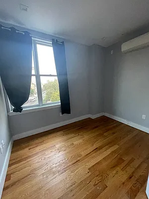 Rented by Greenrock Management | media 3