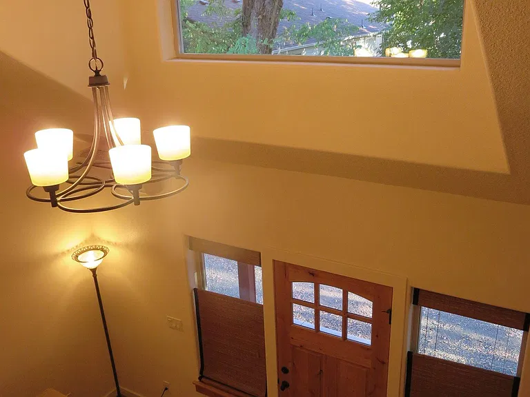 1215 Douglas St — Photo 5