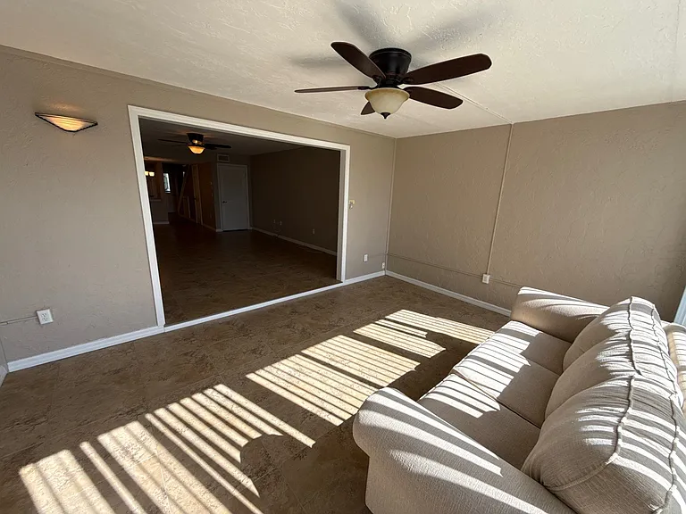 790 E Gilchrist Ct #2B — Photo 10