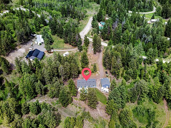 3rd image of 393 Wild Rose Dr