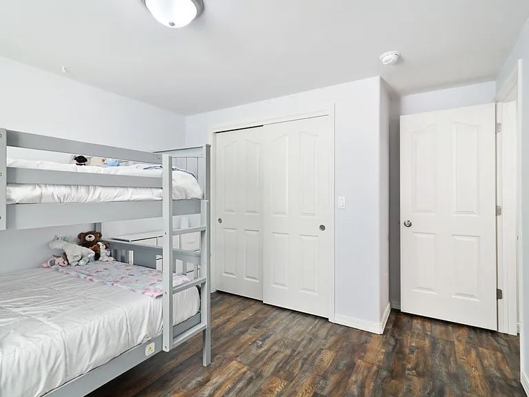695 W Riodosa Dr — Photo 17
