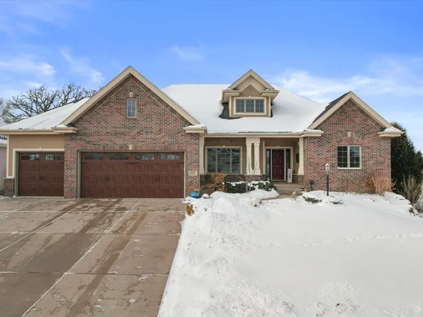 325 Riviera St, Oregon, WI 53575