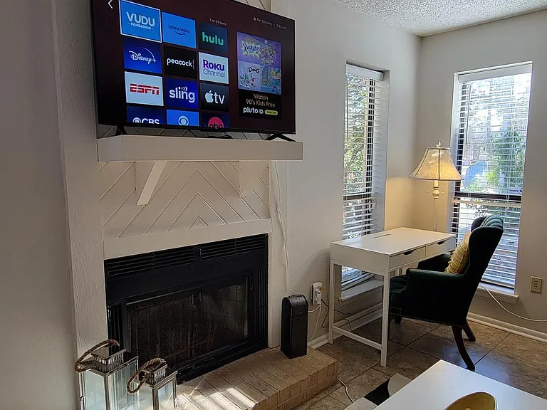 5120 Butter Creek Ln #4 — Photo 3