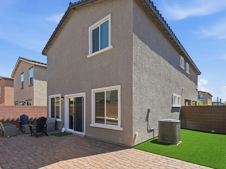 1502 Brianna Falls Dr — Photo 40