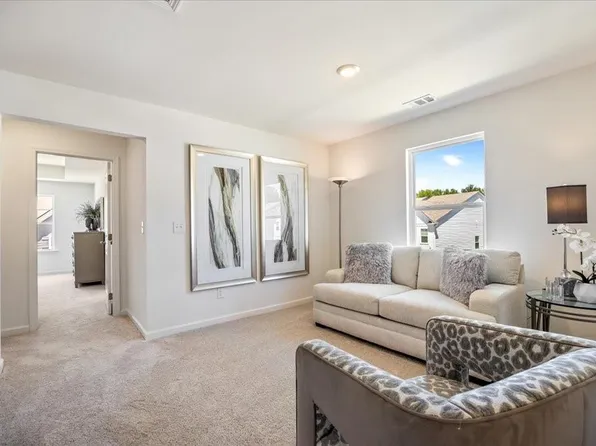 247 Barracks Way #873, Hoschton, GA 30548