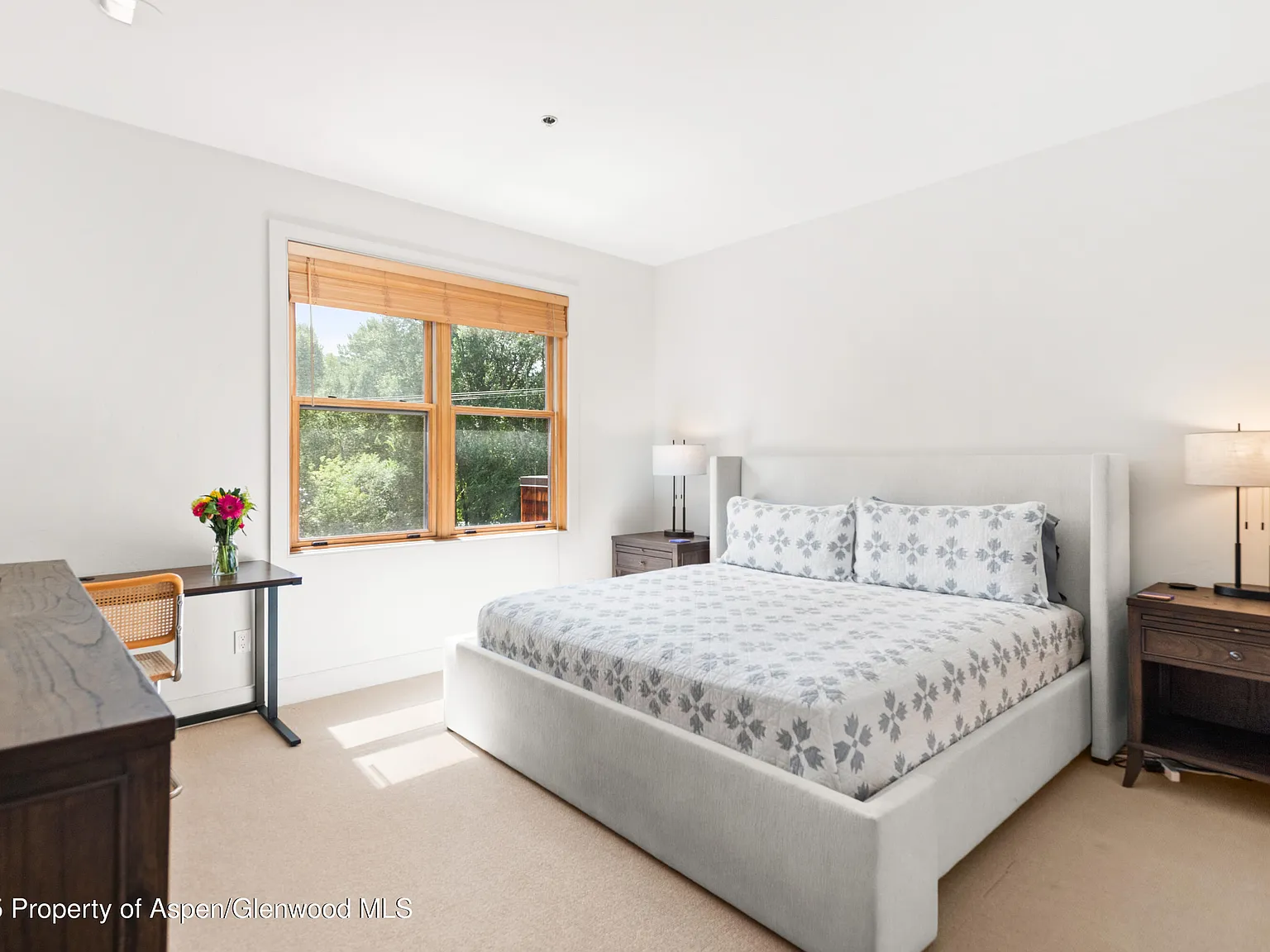 2 bed, 2.5 bath, 1368 sqft, $6,700 — Photo 4
