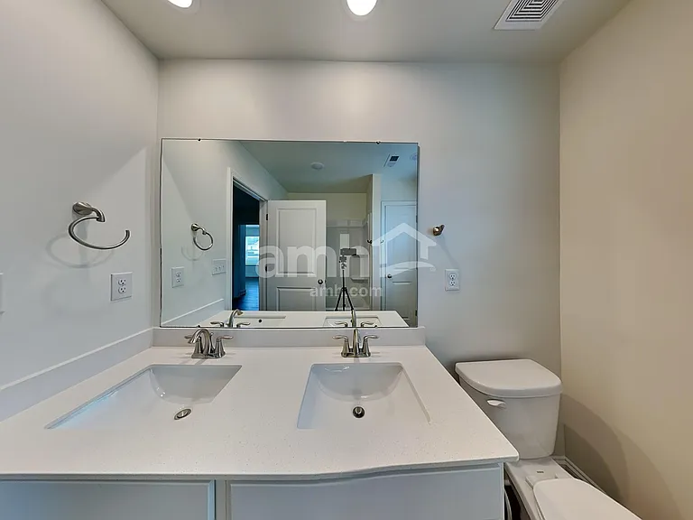 3504 Lincoln Heights Ln — Photo 17