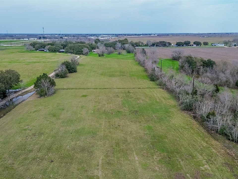 1st image of 422 Fm 360 Rd