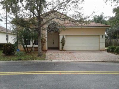 1929 NW 72nd Way, Pembroke Pines, FL, 33024