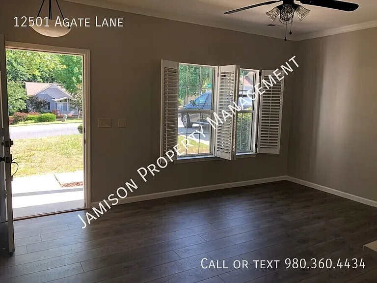 12501 Agate Ln — Photo 4