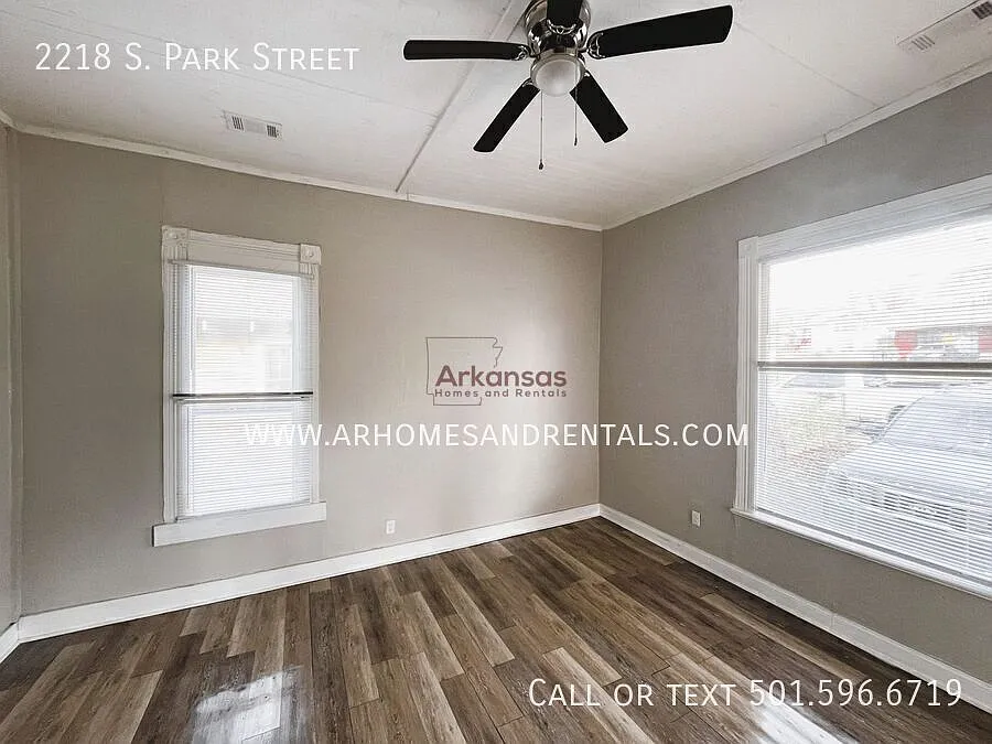 2218 S. Park Street | 2 Bedrooms | 1 Bathroom 1/2 Off First Month's Rent — Photo 3