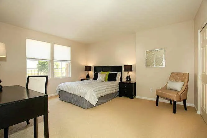 7223 Shannon Park Ct — Photo 9