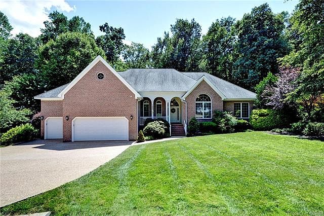 1st image of 4925 Westmoreland Dr