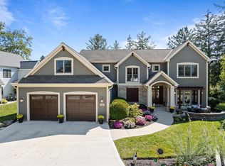2705 Knollcrest Dr, Burlington, WI