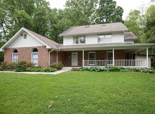 10515 Oak Place Ct, Fairfax, VA 22030