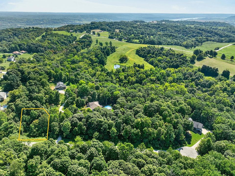 1st image of 42 Falling Rock Dr