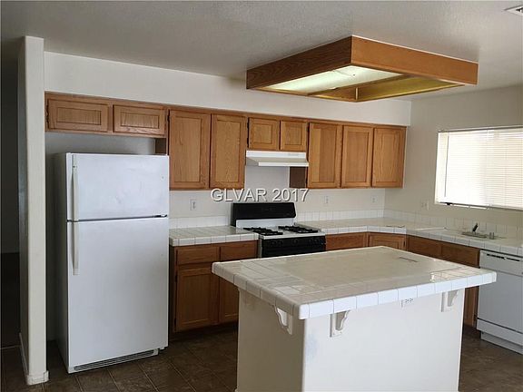 2nd image of 6551 Jordan River Dr