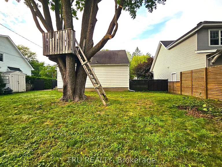 28 Arundel Ave — Photo 29