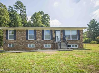 5832 Wilkerson Rd, Knoxville, TN 37912
