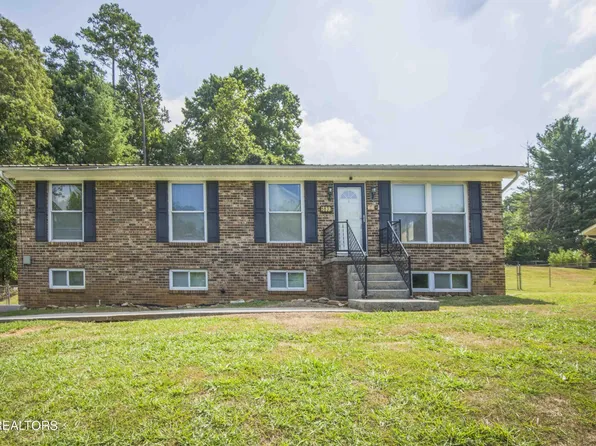 5832 Wilkerson Rd, Knoxville, TN 37912
