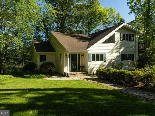 24115 Ann Ln, California, MD 20619