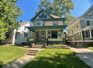 1104 N Glenwood Ave, Peoria, IL
