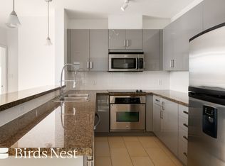 11 E Royal Ave #702, New Westminster, BC