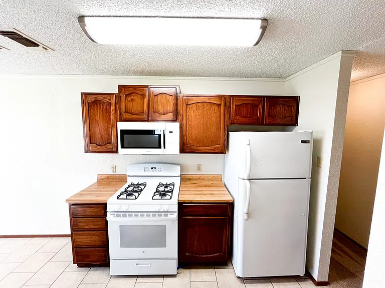 1504 Jefferis Ave — Photo 13