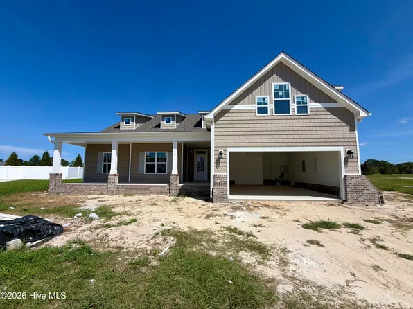 1018 Buckley Drive, Grimesland, NC 27837