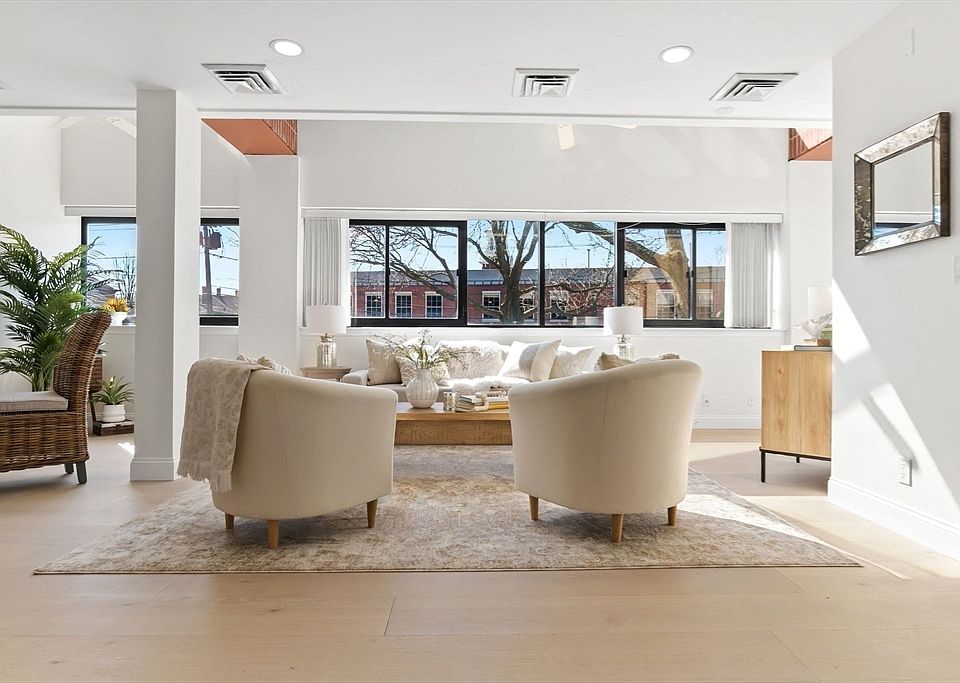 1st image of 58 Merrimac St APT 2-5