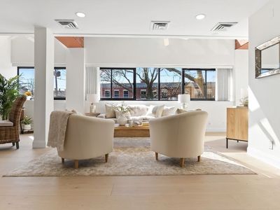 58 Merrimac St APT 2-5, Newburyport, MA, 01950