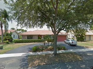 9851 NW 10th Ct, Plantation, FL 33322