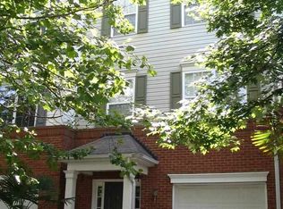 812 Giverny Ct, Greenville, SC 29607