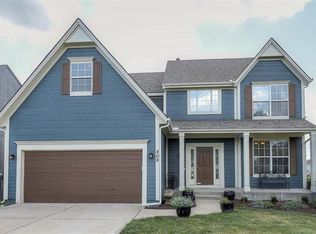 808 S Adams St, Raymore, MO 64083