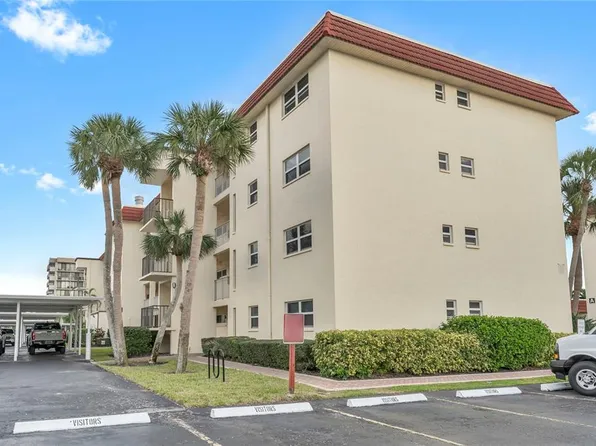 915 Beach Rd APT 216, Sarasota, FL 34242