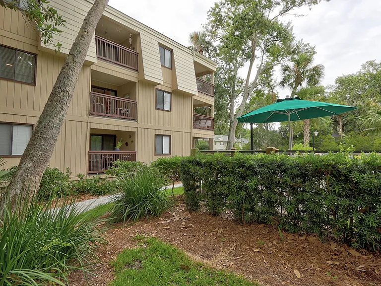 21 Lagoon Rd #A2B — Photo 33