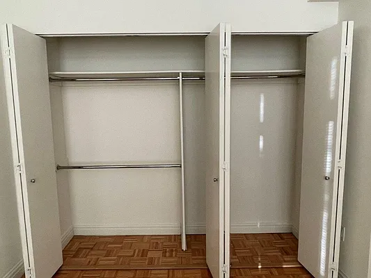 Rented by Carnegie Hill Place | media 28
