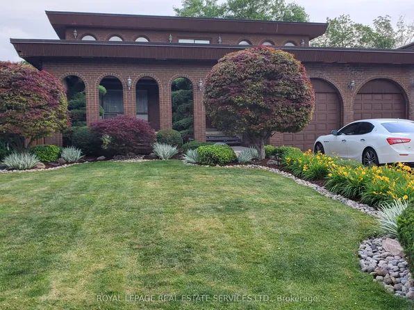 44 Wigwoss Dr, Vaughan, ON L4L 2P8