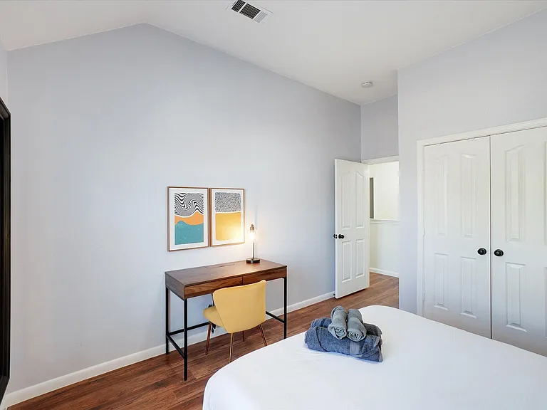 5832 Clear Creek Dr — Photo 21