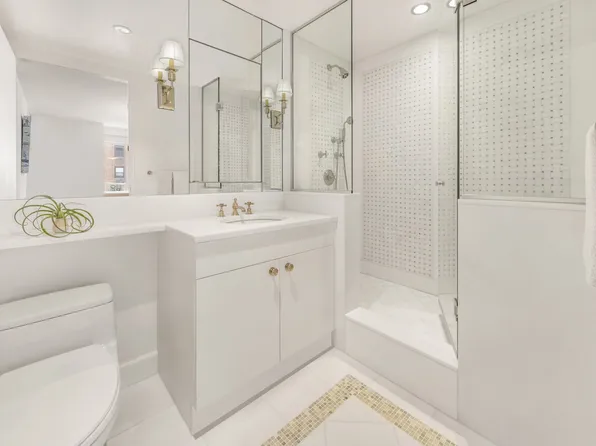 422 East 72nd Street image 13 of 18